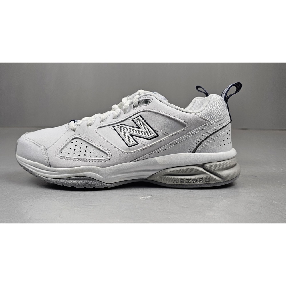 New Balance 623 Shoes Womens 8B. White Casual Athletic Low Top Sneakers. NEW